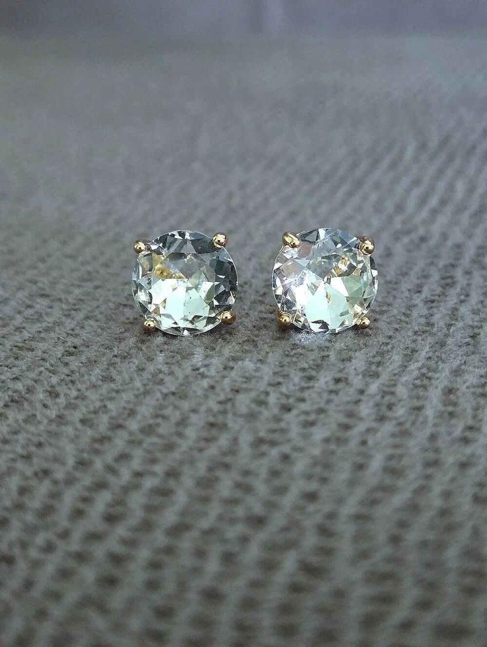 Kate Spade♠️ 4-Prong Set Clear Stud Earrings - Picture 14 of 15
